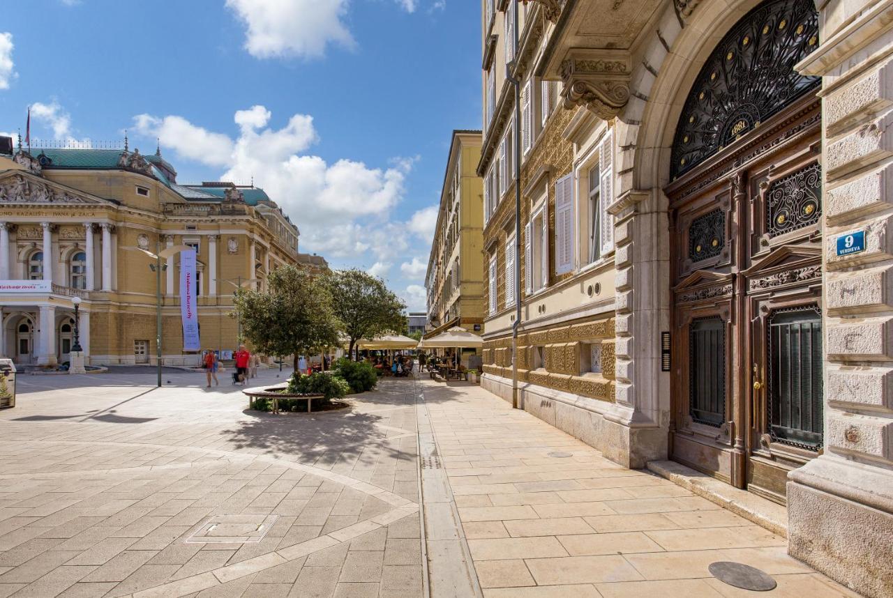 Art Teatro - Gustav Klimt Apartment Rijeka Exterior photo